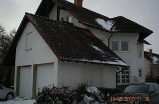 Wohnung mieten in 76879 Hochstadt, Kurzfristig beziehbare 3 Zimmer - Mietwohnung mit Balkon + PKW-Stellplatz in nur 4-Parteienhaus!