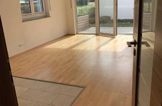 Wohnung mieten in 86529 Schrobenhausen, Helle, neuwertige 2-Zimmer EG-Wohnung mit gehobener Ausstattung, Terrasse und Garten