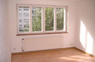 Wohnung mieten in 77654 Offenburg, Offenburg-Ost: Helle 3-Zimmer Wohnung mit Balkon