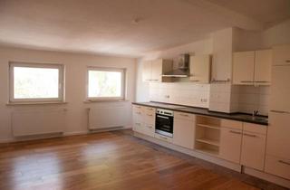 Wohnung mieten in Königsberger Straße, 21339 Lüneburg, 3-Zimmer-Wohnung mit großer Wohnküche für dreier WG geeignet