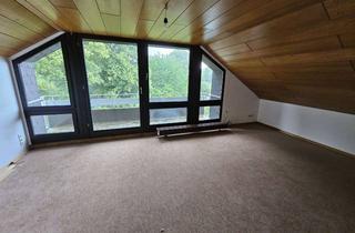 Wohnung mieten in 45768 Marl, Single-Dachgeschosswohnung in Alt-Marl