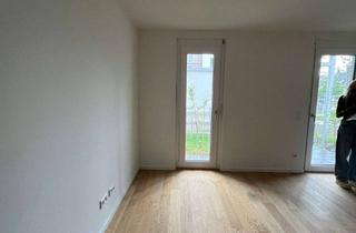 Sozialwohnungen mieten in 80933 München, TAUSCHWOHNUNG gegen ein Zimmer mit Balkon!! Mit WBS Schein