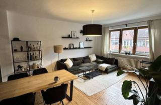 WG-Zimmer mieten in 24105 Blücherplatz, Mitbewohner für 3 - Zimmer Altbau Wohnung gesucht