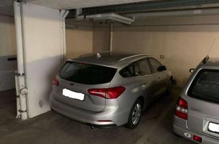 Garagen mieten in T 33, 68161 Innenstadt, Stellplatz in den Quadraten inkl. Fernbedienung zur Öffnung des Garagentor