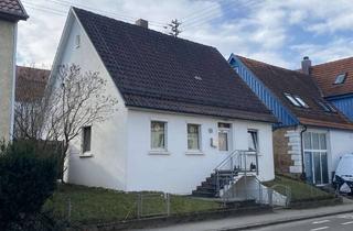 Einfamilienhaus kaufen in 73087 Bad Boll, Provisionsfrei: Kleines Einfamilienhaus mit Garten und Ausbaupotenzial