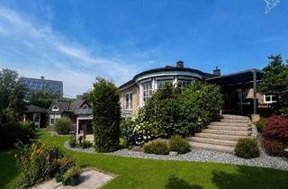 Einfamilienhaus kaufen in 48231 Warendorf, TRAUMHAFTES EINFAMILIENHAUS MIT POOL Stilvoll wohnen im idyllischen Warendorf!