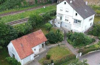 Haus kaufen in 74366 Kirchheim, Ehemaliges Bahnwärterhaus in einmaliger Lage