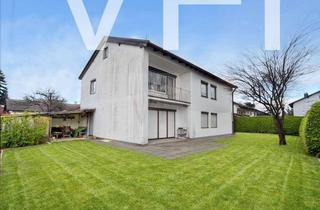 Haus kaufen in 83059 Kolbermoor, Freistehendes Zweifamilienhaus mit großem Grundstück in Kolbermoor – Ideal für Sanierer