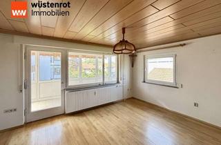 Haus kaufen in 88074 Meckenbeuren, Zweifamilienhaus mit Potential und Ausbaureserve