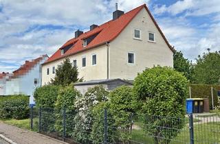 Anlageobjekt in 06258 Schkopau, KAPITALANLAGE IN BESTER WOHNLAGE VON SCHKOPAU – SANIERTES 6-FAMILIENHAUS MIT ENTWICKLUNGSPOTENZIAL