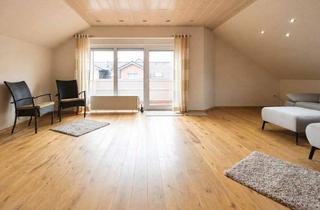 Wohnung kaufen in 33175 Bad Lippspringe, Neuer Preis! Charmante Dachgeschosswohnung mit Balkon und Stellplatz in Bad Lippspringe