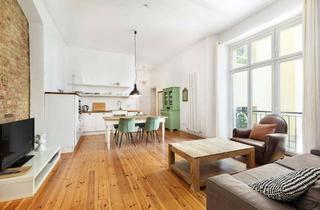 Wohnung kaufen in Raabestraße 10, 10405 Prenzlauer Berg, Raabestraße, Winsviertel: Bezaubernde 3-Zimmer Altbauwohnung mit großem Balkon, Dielenboden