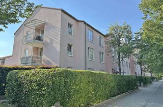 Wohnung kaufen in Werner-Egk-Bogen 65, 80939 München, Lichtdurchflutete 2-Zimmer-Whg. mit Wohnküche und West Loggia am Nordpark nähe BMW !!!