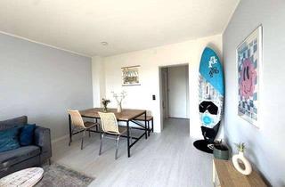 Wohnung kaufen in 23570 Travemünde, Modernisierte 2Zimmerwohnung mit sonnigem Balkon & Garage in Travemünde