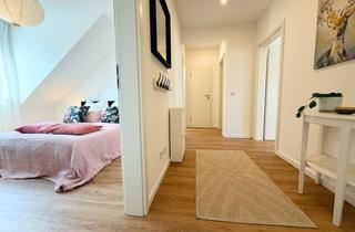Wohnung kaufen in 12529 Schönefeld, Bezugsfrei & frisch renoviert 3-Zi-DG-Wohnung mit Loggia & Stellplatz nahe BER