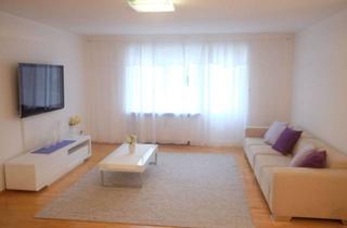 Wohnung kaufen in Herzogstraße 109, 80796 Schwabing-West, Hohenzollernplatz. Herzogstraße. Einzelgarage. Südbalkon!