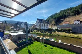 Wohnung kaufen in 78147 Vöhrenbach, Großzügige 5-Zimmer-Wohnung mit Südbalkon, Garage und modernem Wohnkomfort
