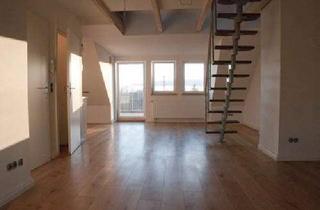 Wohnung mieten in Blümchensaal 6a, 21337 Lüneburg, Lichtdurchflutete 4,5-Zimmer-Dachgeschosswohnung mit Dachterrasse und Empore, zentrumsnah.