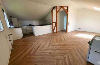 Wohnung mieten in 71723 Großbottwar, Wohnen mit Charakter: 3-Zimmer-Dachgeschosswohnung in Großbottwar-Winzerhausen