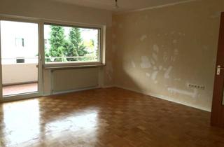 Wohnung mieten in Zeppelinstraße 44, 52351 Düren, Zentral Wohnen mit Blick ins Grüne: 3-Zimmer-Wohnung mit Südbalkon in ruhiger Lage
