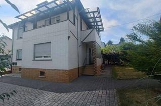 Wohnung mieten in Bahnhofstraße 62, 35516 Münzenberg, Modernes Wohnen: 3-Zimmer-Wohnung in Münzenberg