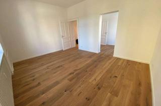 Wohnung mieten in 60431 Ginnheim, Stilvolle 2,5-Zimmer-Hochparterre-Altbau-Wohnung mit moderner EBK in Top Lage in FfM Ginnheim