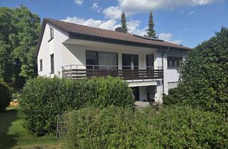 Wohnung mieten in 78532 Tuttlingen, TUT: Bezugsfreie 3,5 - Zi-Whg. in 2 - Fam - Haus mit Balk., gemeins. Garten + eig. Gewölbekeller