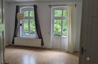Wohnung mieten in 24768 Rendsburg, Altbauwohnung in zentraler Lage, 110qm, 4 Zimmer