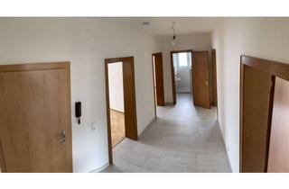 Wohnung mieten in 41541 Dormagen, Gepflegte 2,5-Zimmer-Wohnung mit Balkon in ruhigem 4-Parteien-Haus in Dormagen-Zons