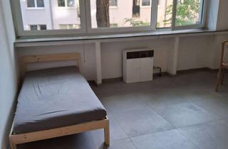 Wohnung mieten in 50676 Altstadt-Süd, 22 Quadratmeter Wohnung in Köln Altstadt süd
