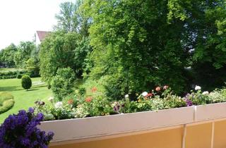 Wohnung mieten in Bahnhofstr. 15 a, 82340 Feldafing, Feldafing 2,5-Zimmer mit Loggia-Balkon im Zentrum und doch nah zu Golf und See!