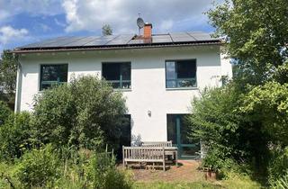 Haus kaufen in 37574 Einbeck, Großzügig und gemütlich wohnen und Pferde hinterm Haus