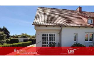 Haus kaufen in 19374 Domsühl, Kompakt & modern & einzugsbereit!