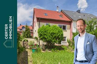 Haus kaufen in 90522 Oberasbach, Zweifamilienhaus mit schönem Grundstück in Oberasbach