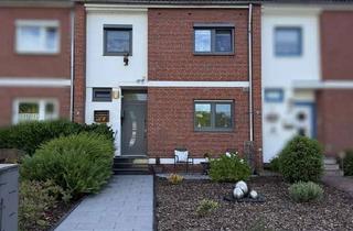 Reihenhaus kaufen in Emil-Lueken-Straße 15, 26386 Wilhelmshaven, Ankommen und Wohlfühlen - Saniertes Reihenhaus mit großem Pool