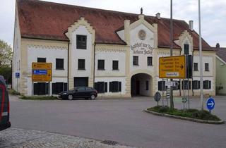 Haus mieten in Freiherr-Von-Schleich-Platz, 94419 Reisbach, Riesenwohnung mit Lagerfläche, Großfamilie, Monteurzimmer