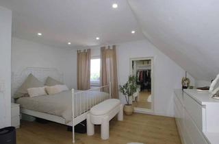Wohnung kaufen in 93138 Lappersdorf, Dolce Vita Sanierte DG-Wohnung für junge Leute