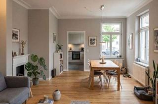 Wohnung kaufen in 61118 Bad Vilbel, Frisch sanierter Altbau-Charme: Einziehen und direkt wohlfühlen!