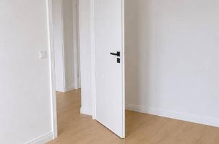 Wohnung kaufen in 31592 Stolzenau, Frisch renovierte 4-Zimmer-Wohnung mit ~7 % Rendite und ohne Provision