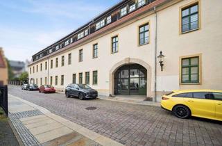 Wohnung kaufen in 09599 Freiberg, 37 m² Altbau-Charme: Sorgenfrei wohnen oder klug investieren
