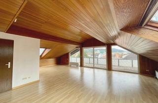 Wohnung mieten in 64342 Seeheim-Jugenheim, Seeheim-Jugenheim: 4-Zimmer Wohnung mit 2 Balkonen