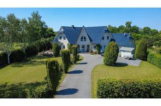 Haus kaufen in 26487 Blomberg, Großzügiges Landhaus in Blomberg | 2.465 m² Grundstück | Doppelgarage
