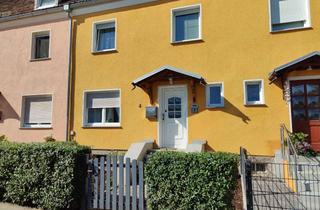 Haus mieten in An Der Alten Schäferei, 08134 Langenweißbach, Modernisiertes Reihenmittelhaus in Langenweißbach