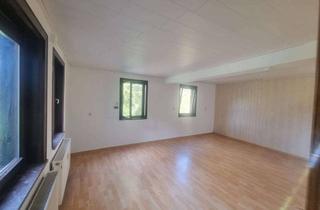 Haus mieten in 35075 Gladenbach, Einfamilienhaus mit 4-5 Zimmer Bad, Küche (ohne EBK) in ruhiger Lage i.d.N. von Gladenbach