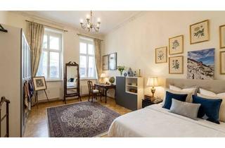 Wohnung kaufen in Prenzlauer Berg, 10405 Berlin, Bezugsfreie Erdgeschosswohnung mit Mini-Terrasse in Prenzlauer Berg
