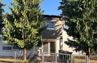 Haus kaufen in 56288 Kastellaun, Kastellaun - Kastellaun: Gepflegtes Zweifamilienhaus, vermietet, Eigennutzung
