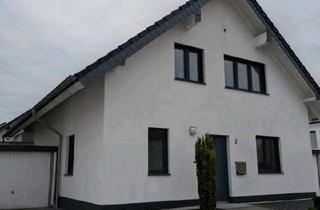 Wohnung kaufen in 52379 Langerwehe, Langerwehe - Attraktive 3 Zimmer Wohnung im EG mit Garten & Garage
