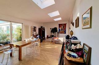 Wohnung kaufen in Alt-Moabit, 10557 Tiergarten, Vermietete 4-Zimmer-DG-Wohnung mit Fahrstuhl in der Spree-Nähe in Berlin-Mitte, OT Alt-Moabit!