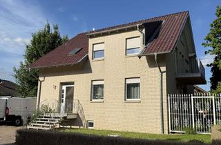 Wohnung mieten in 41836 Hückelhoven, Sanierte Wohnung im Zweifamilmit Balkon: Geschmackvolle 3-Zimmer-Wohnung mit geh. Innenausstattung