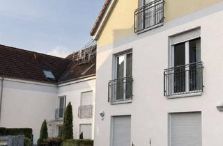 Wohnung mieten in In Den Gärten 15, 63526 Erlensee, Helle 3-Zimmer-Wohnung mit großem Balkon, Aufzug, Einbauküche und Carport